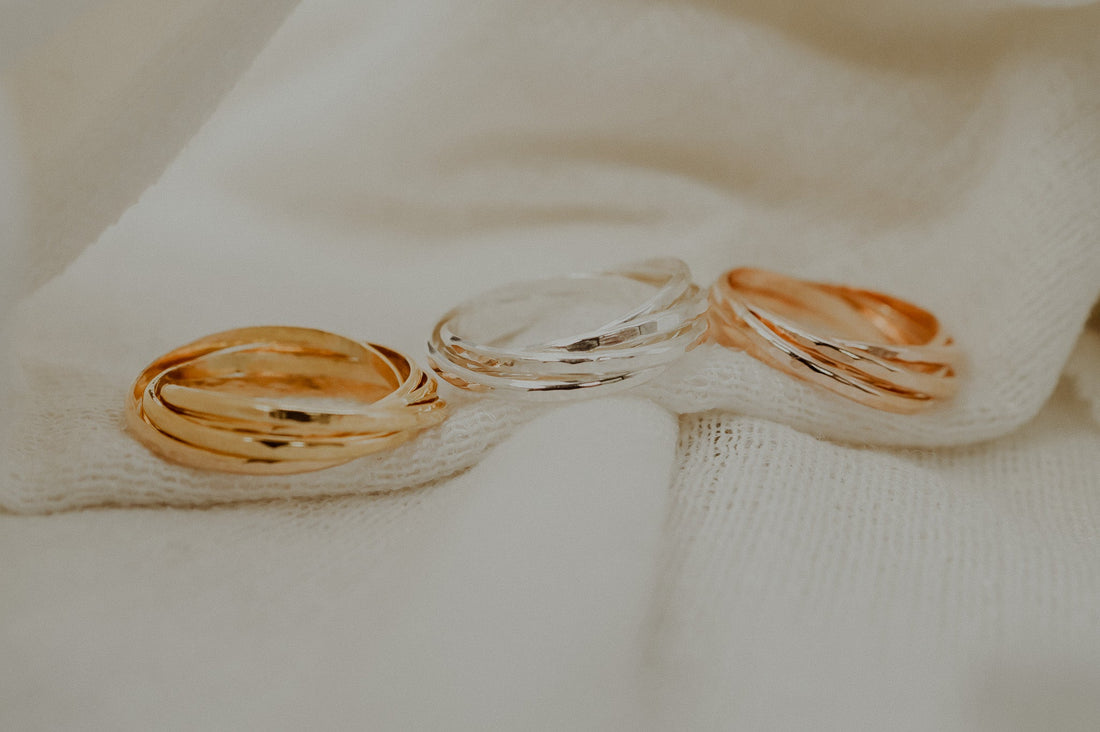 The Perfect Sentimental Gift: Interlocking Rings for Mother's Day