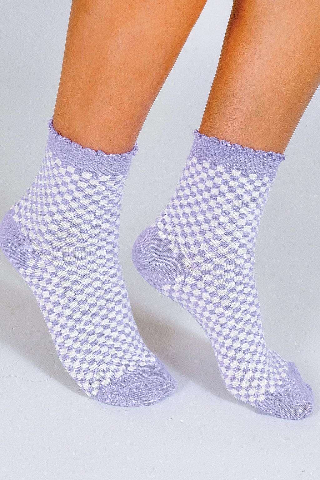 Lavender Checkered Ankle Socks