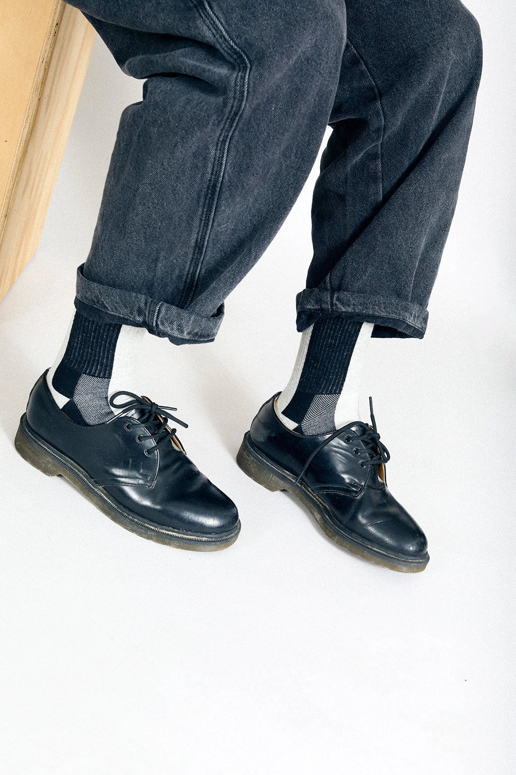 Men's Dark Color Block Crew Socks