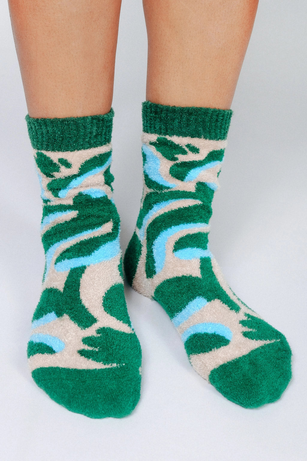 Abstract Cozy Teddy Crew Socks