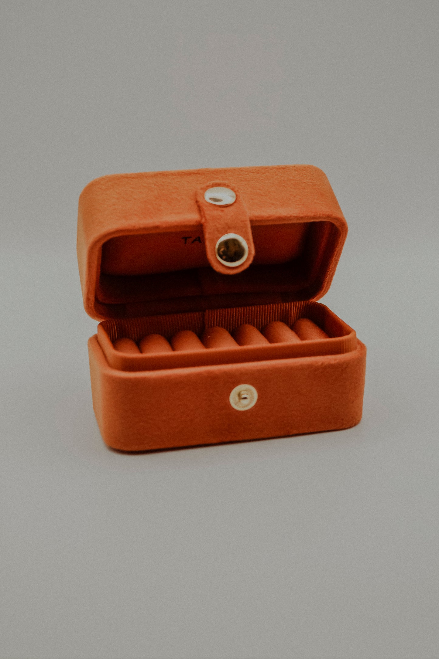 Snap Jewelry Travel Case