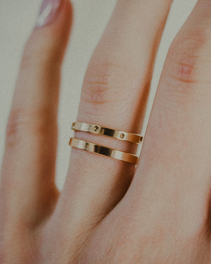 Mirror Band, Solid 14K Gold