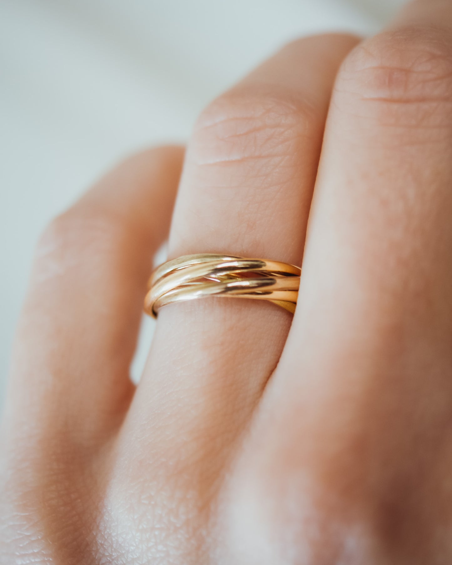 Thin Interlocking Set of 5 Rings, Solid 14K Gold