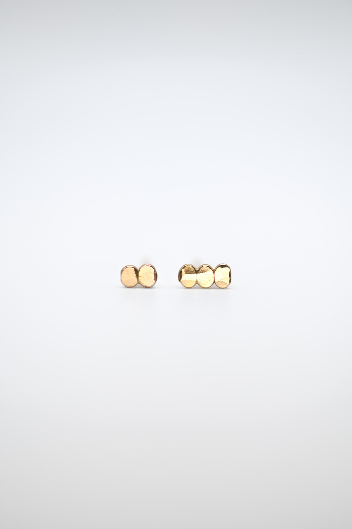 Hammered Bead Flat Back Stud Earring in Solid Gold