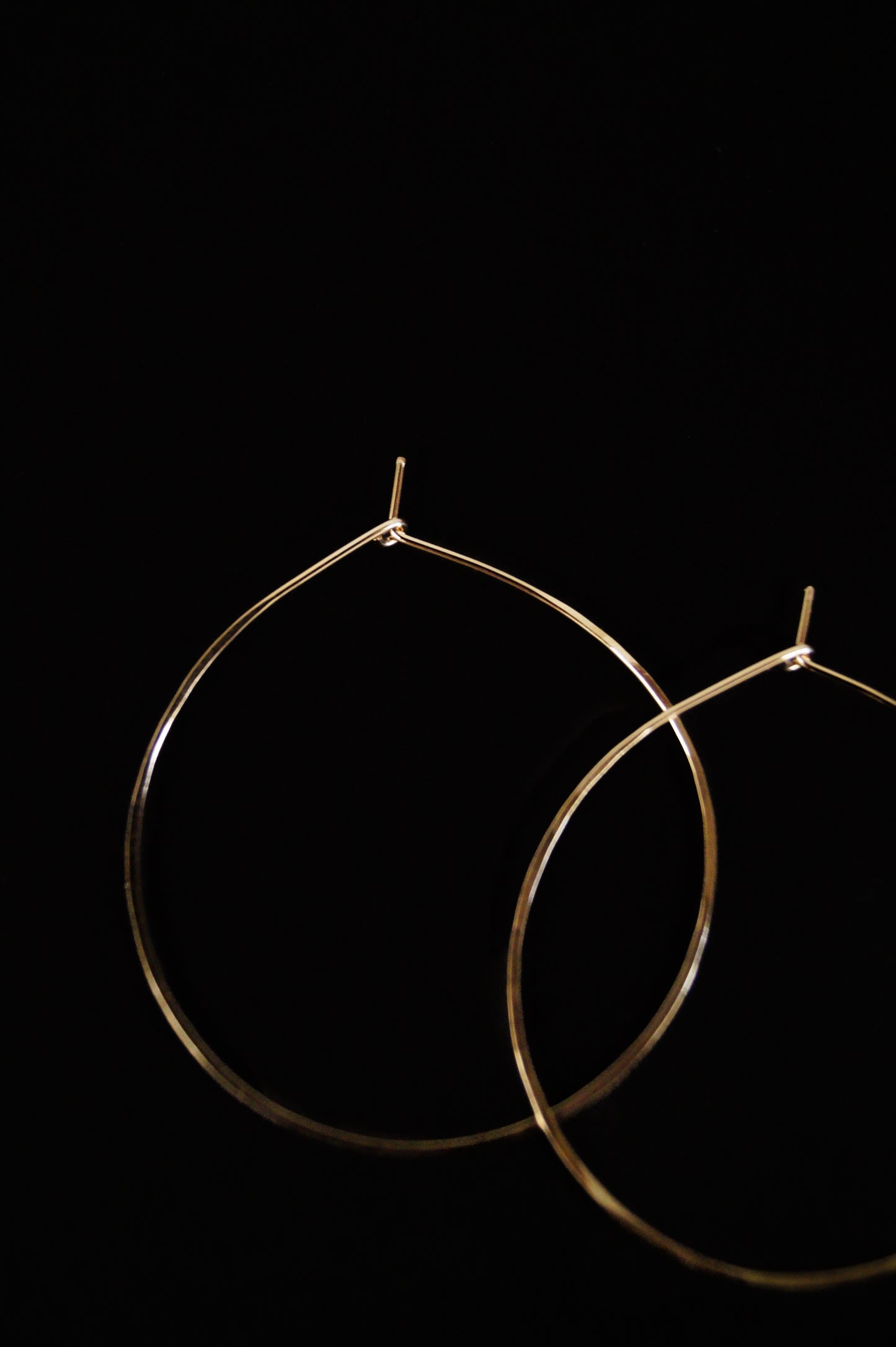 Classic Threader Hoop Earrings in Solid 14K Gold or Rose Gold