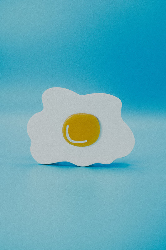 Eggs-cellent Hair Claw