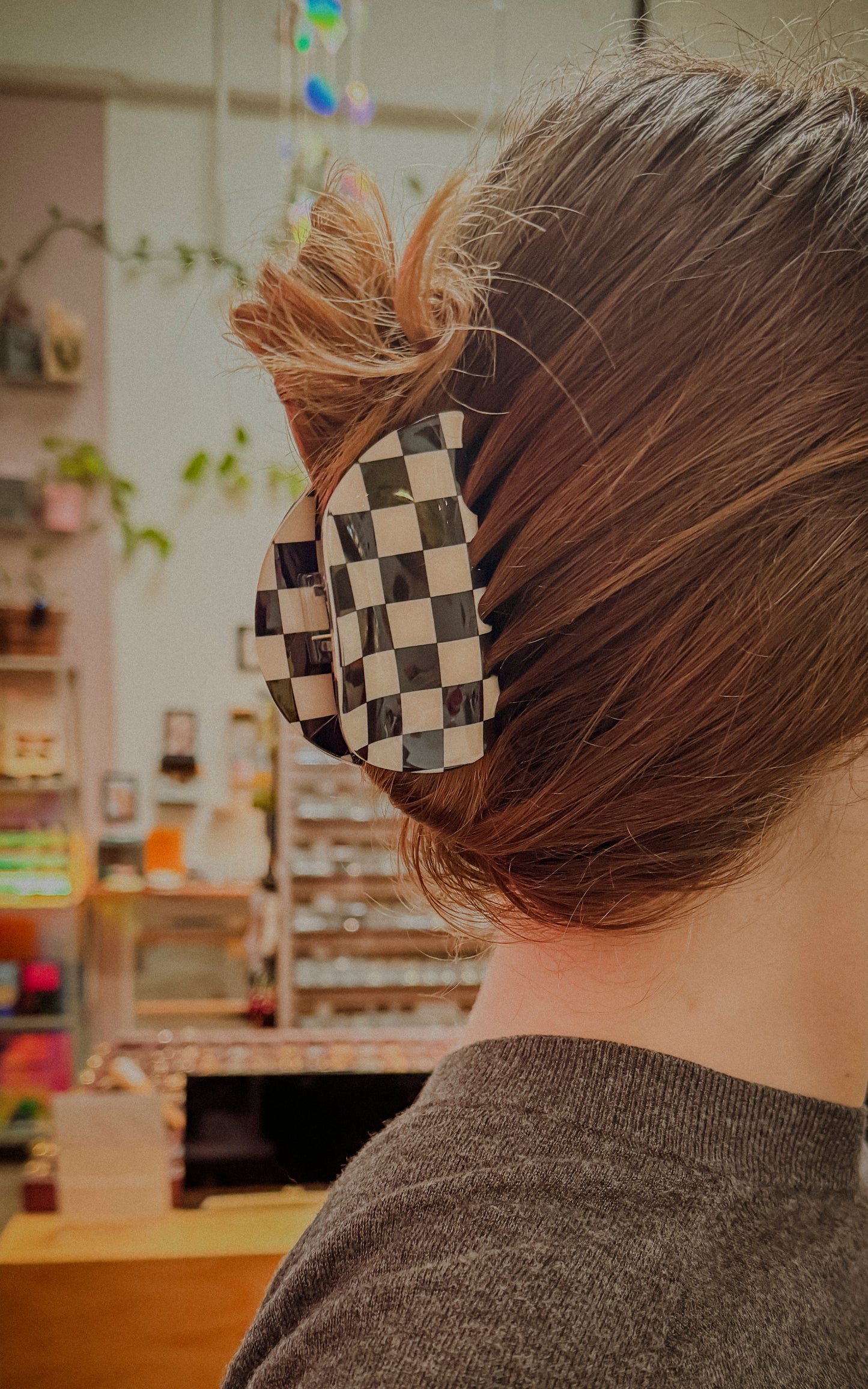 Checkered Hair Claws