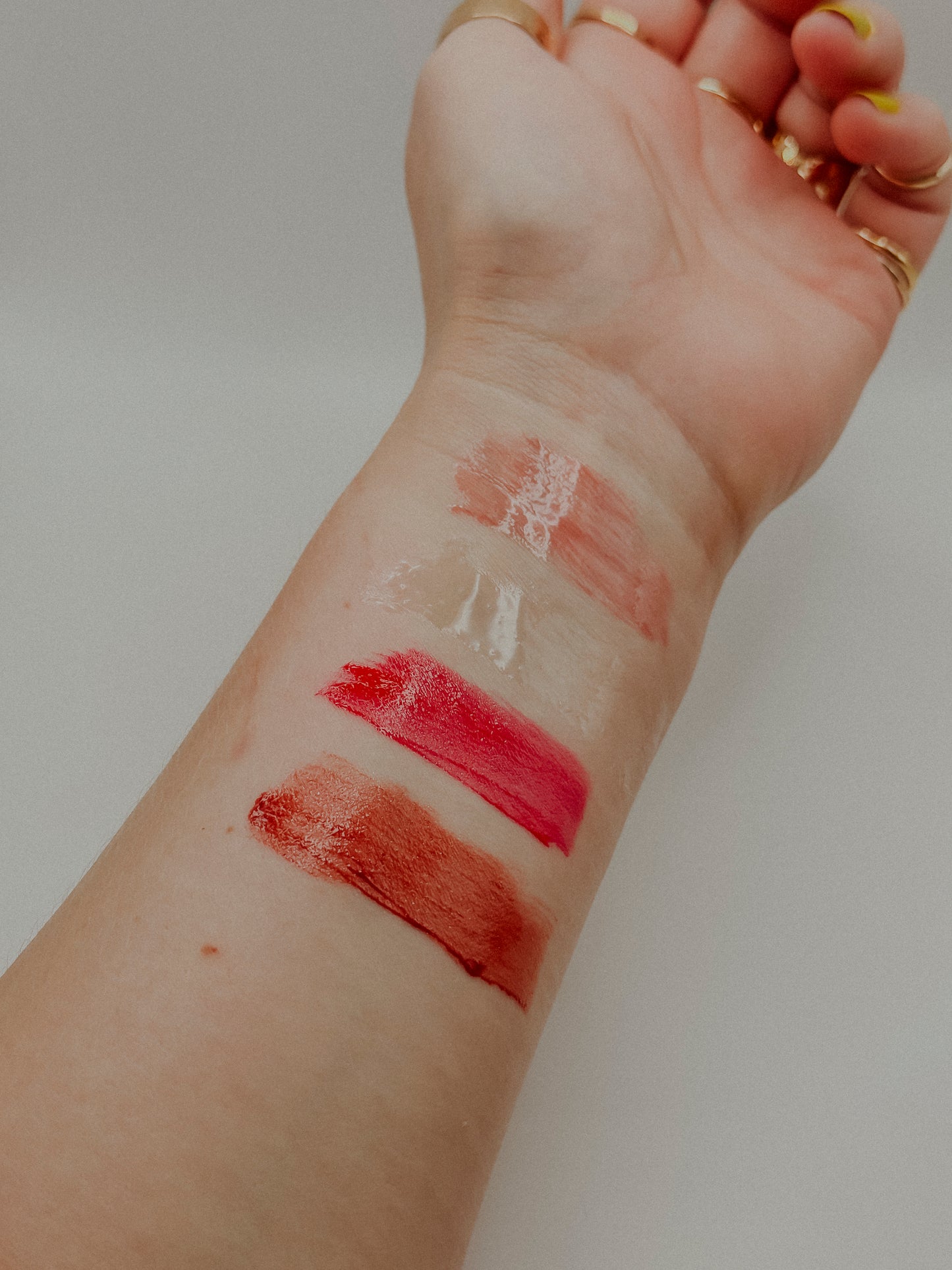 Wild Raspberry Glossy Lip Serum