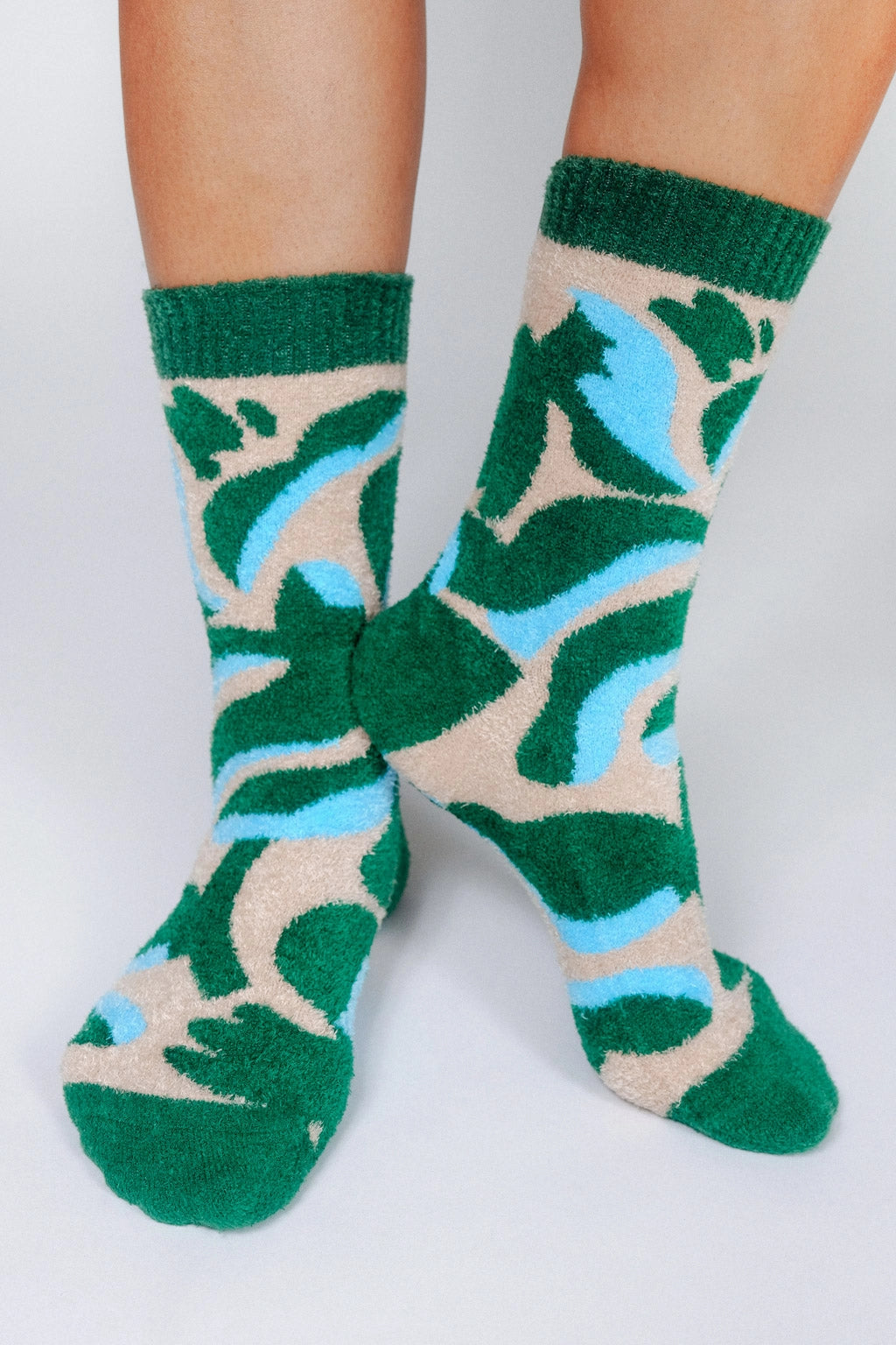 Abstract Cozy Teddy Crew Socks