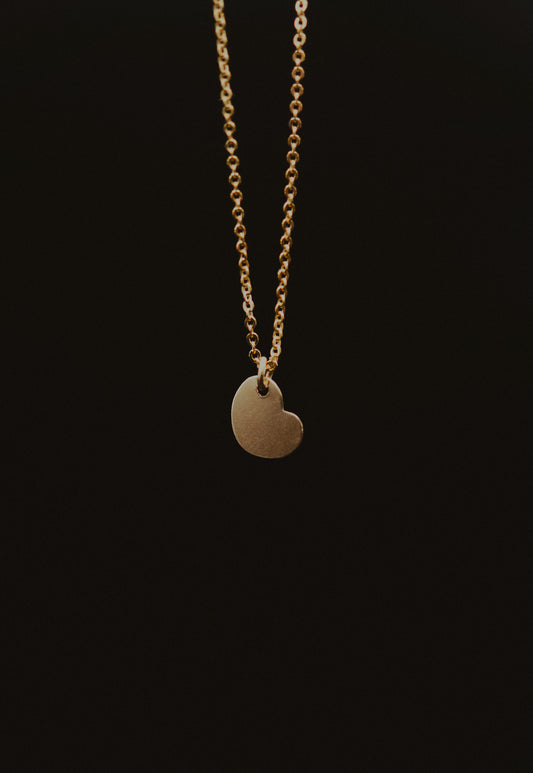 Flat Bean-Shaped Heart Charm