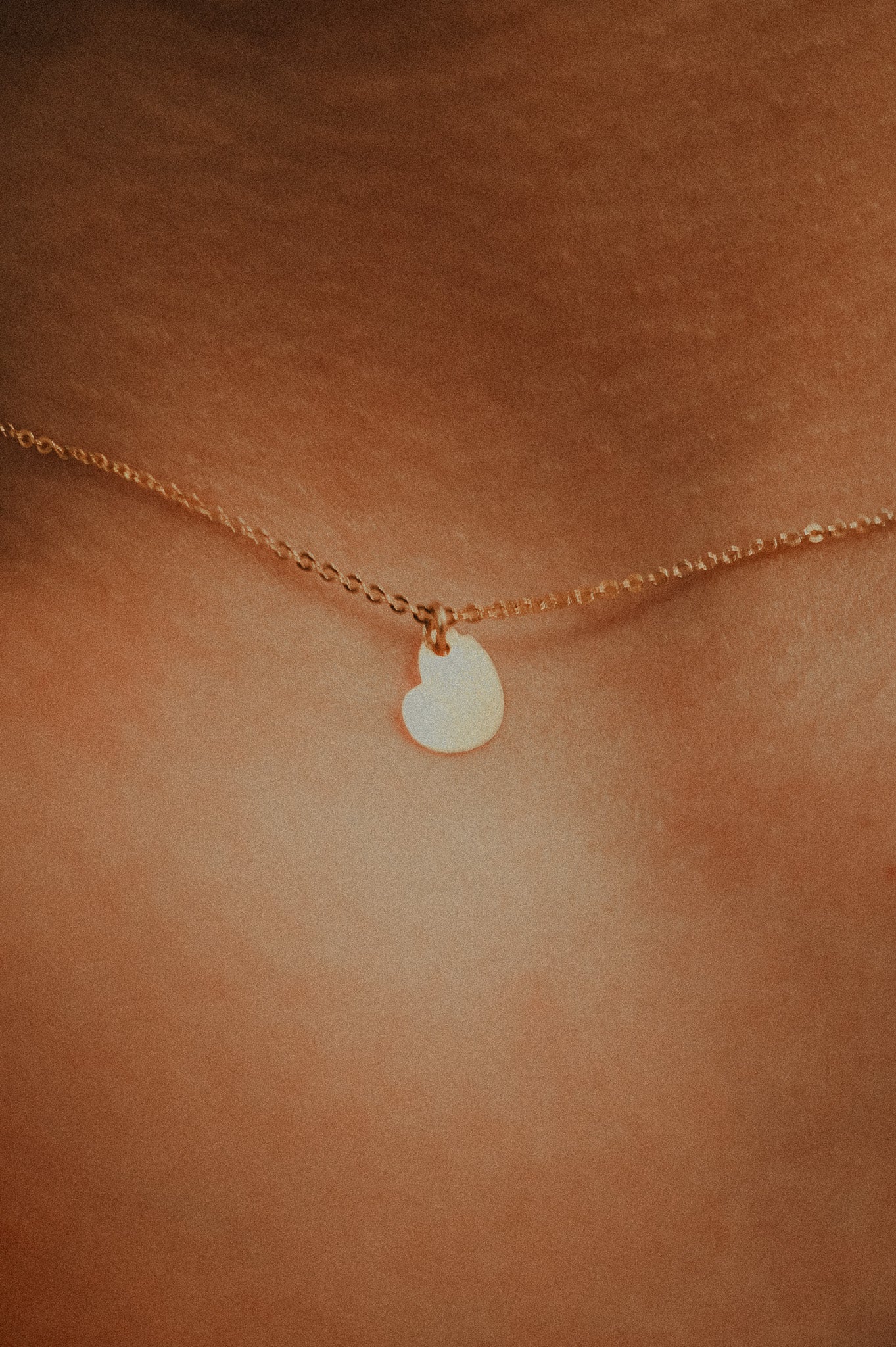 Flat Bean-Shaped Heart Charm