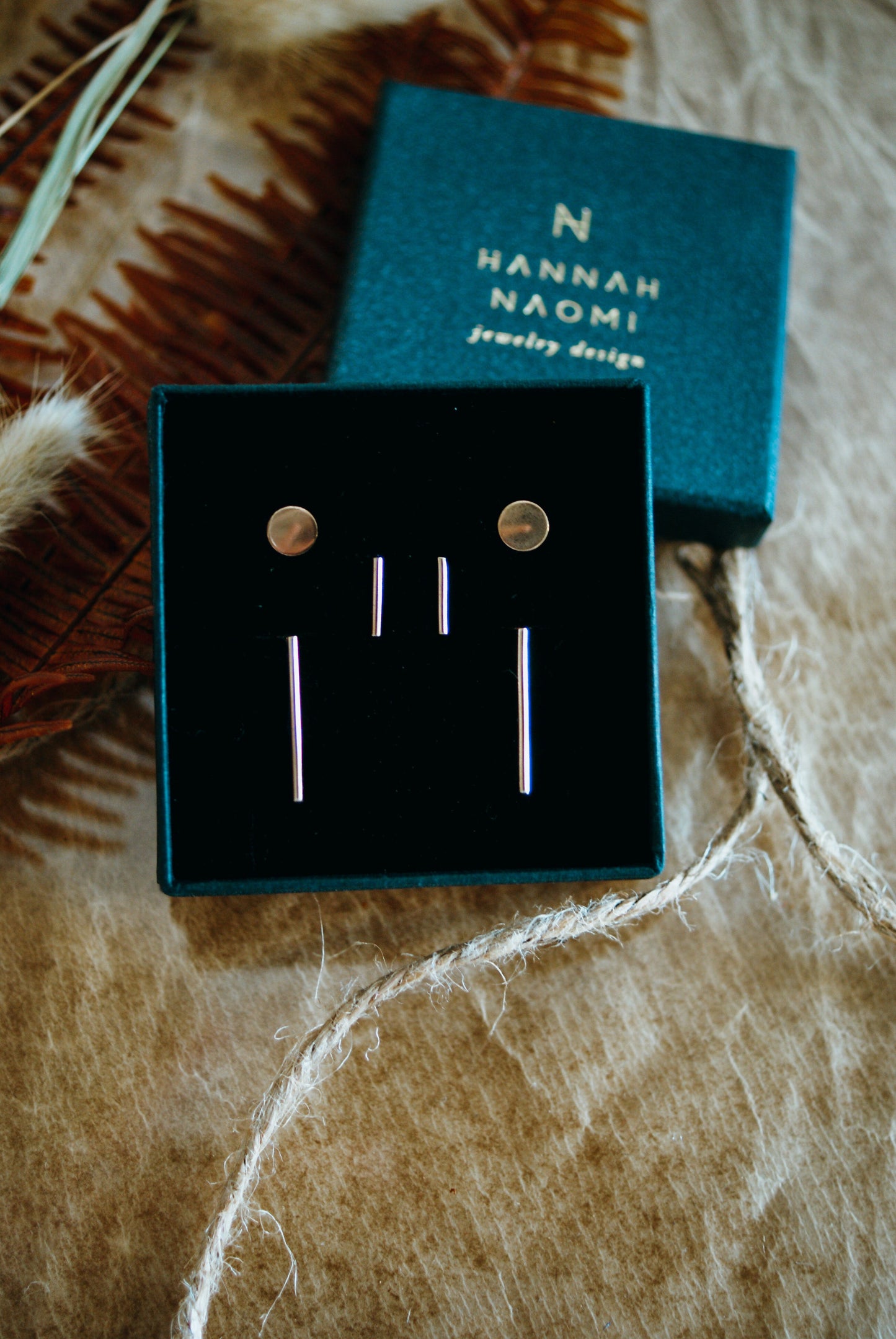 Bar Stud Earrings in Solid Gold or Rose Gold