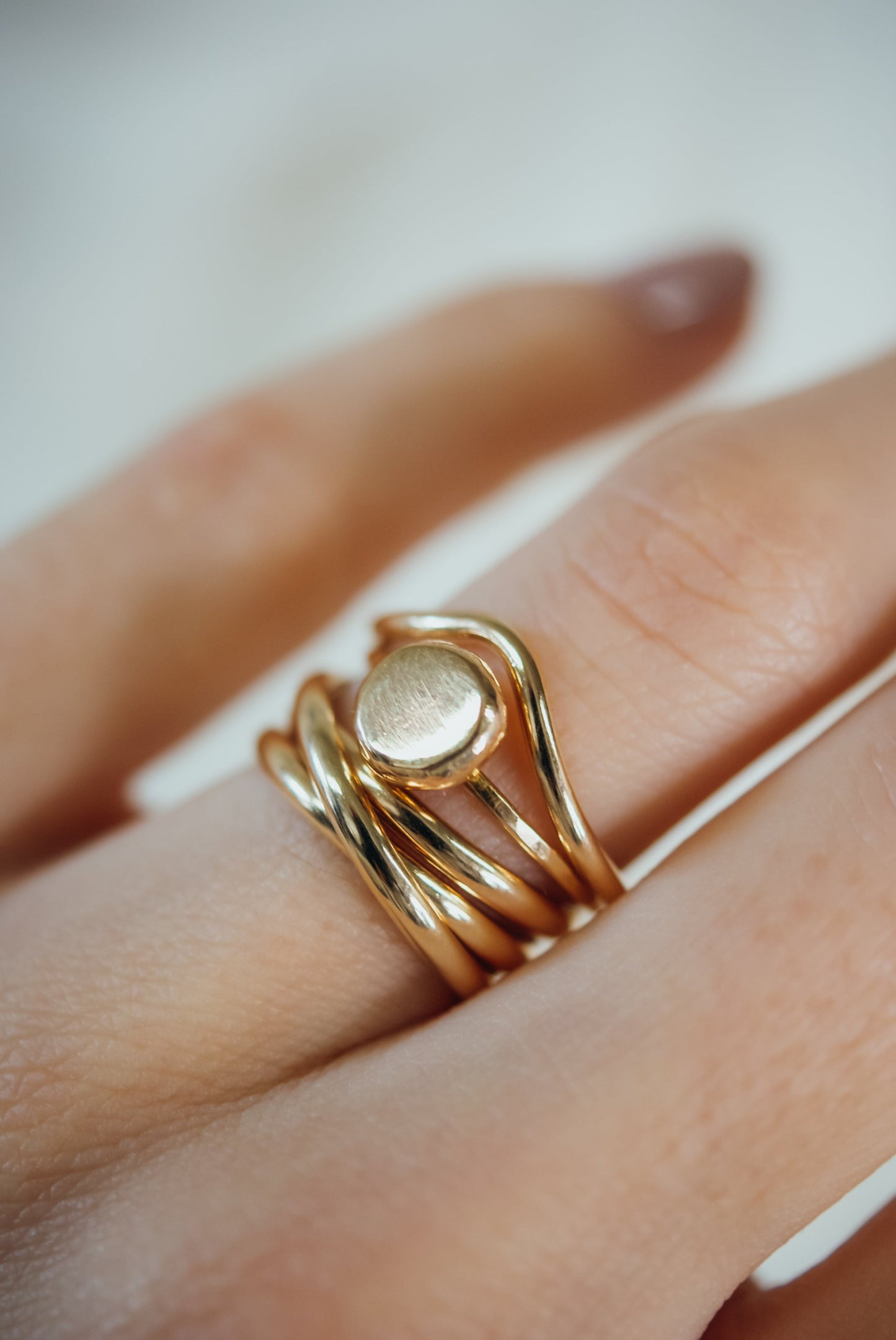 Overlap Ring, Solid 14K Gold