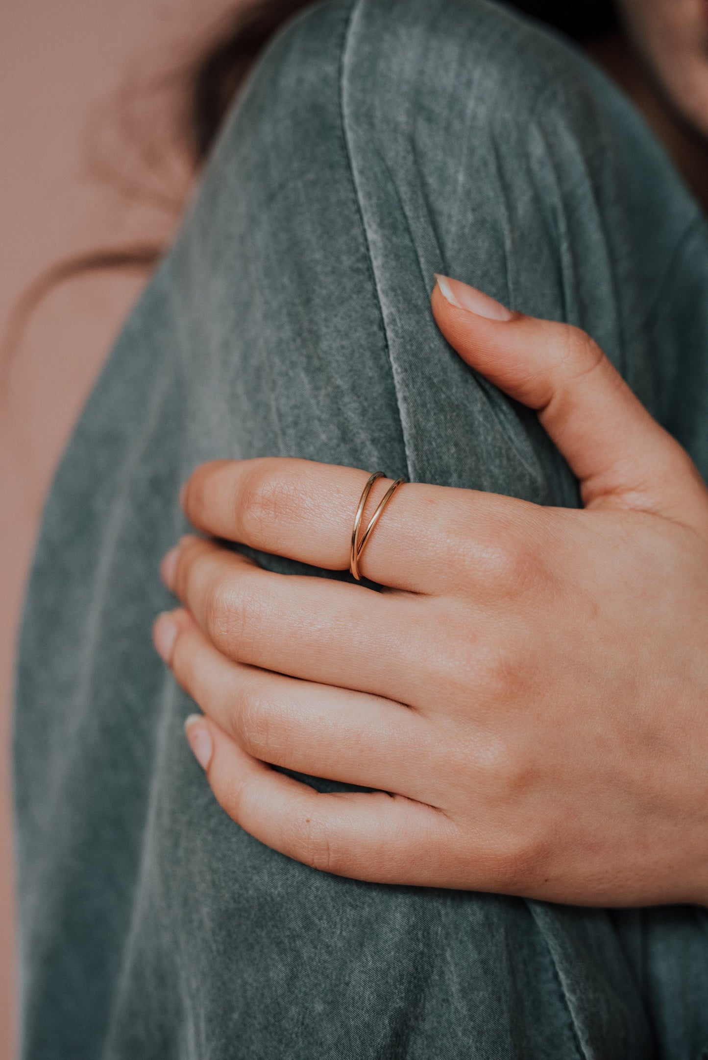 Thin Interlocking Set of 2 Rings, Solid 14K Gold