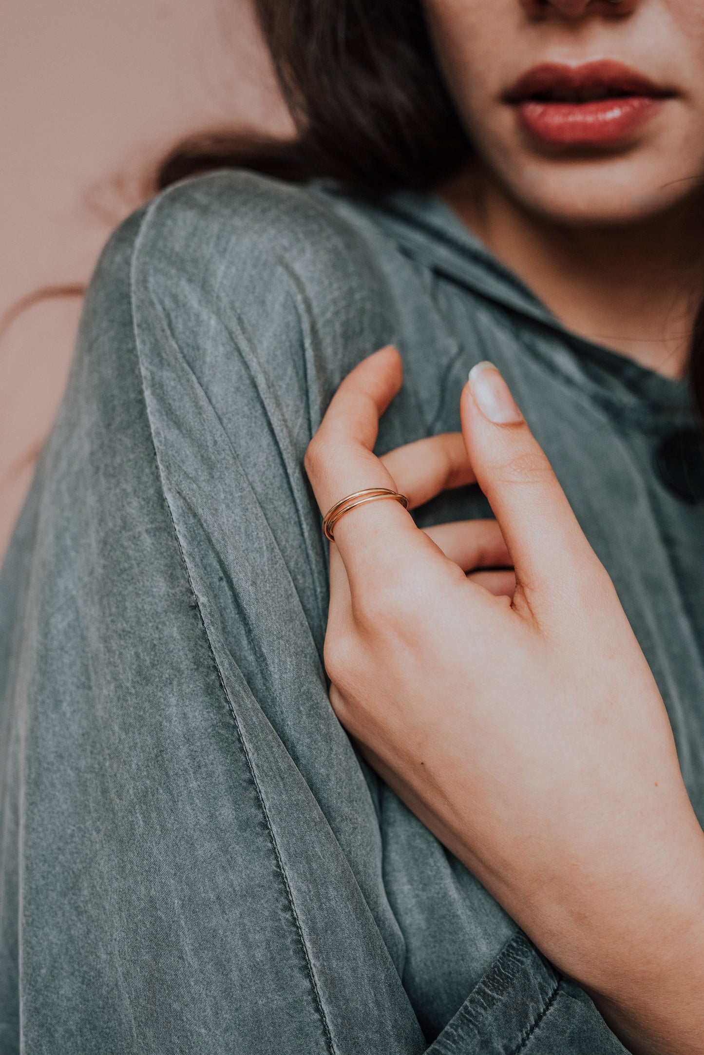 Thin Interlocking Set of 2 Rings, Solid 14K Rose Gold