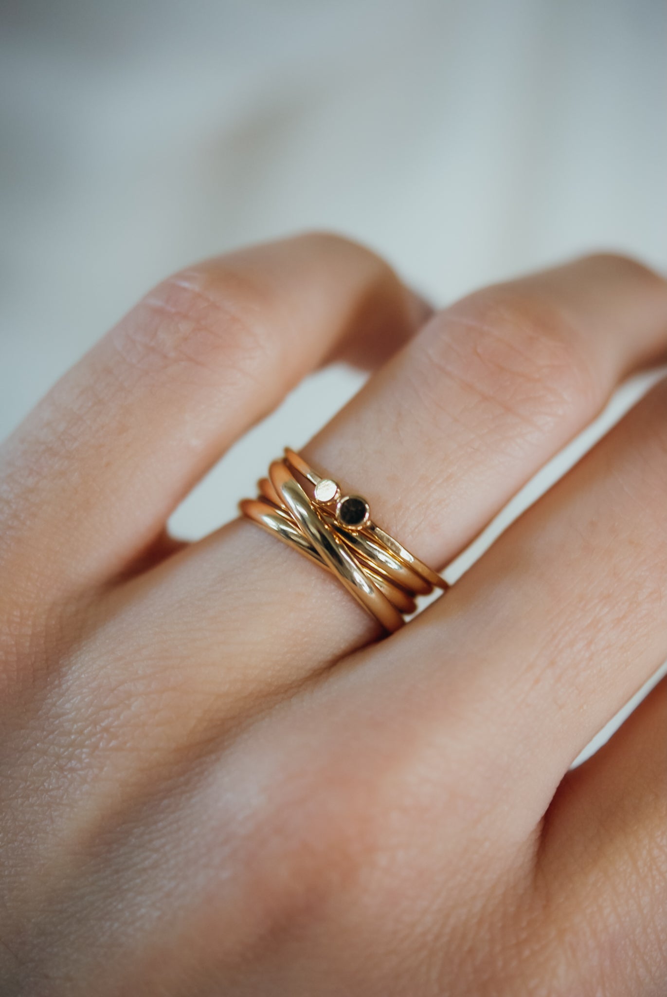 Overlap Ring, Solid 14K Gold