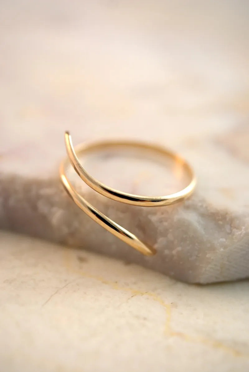 Open Curve Ring, Solid 14K Gold