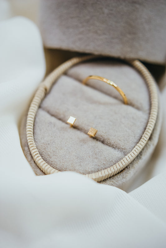 Square Mirror Stud Earrings in Solid Gold