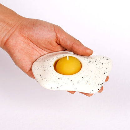 Ceramic Salt and Pepper Egg Tea Light Candle Holder