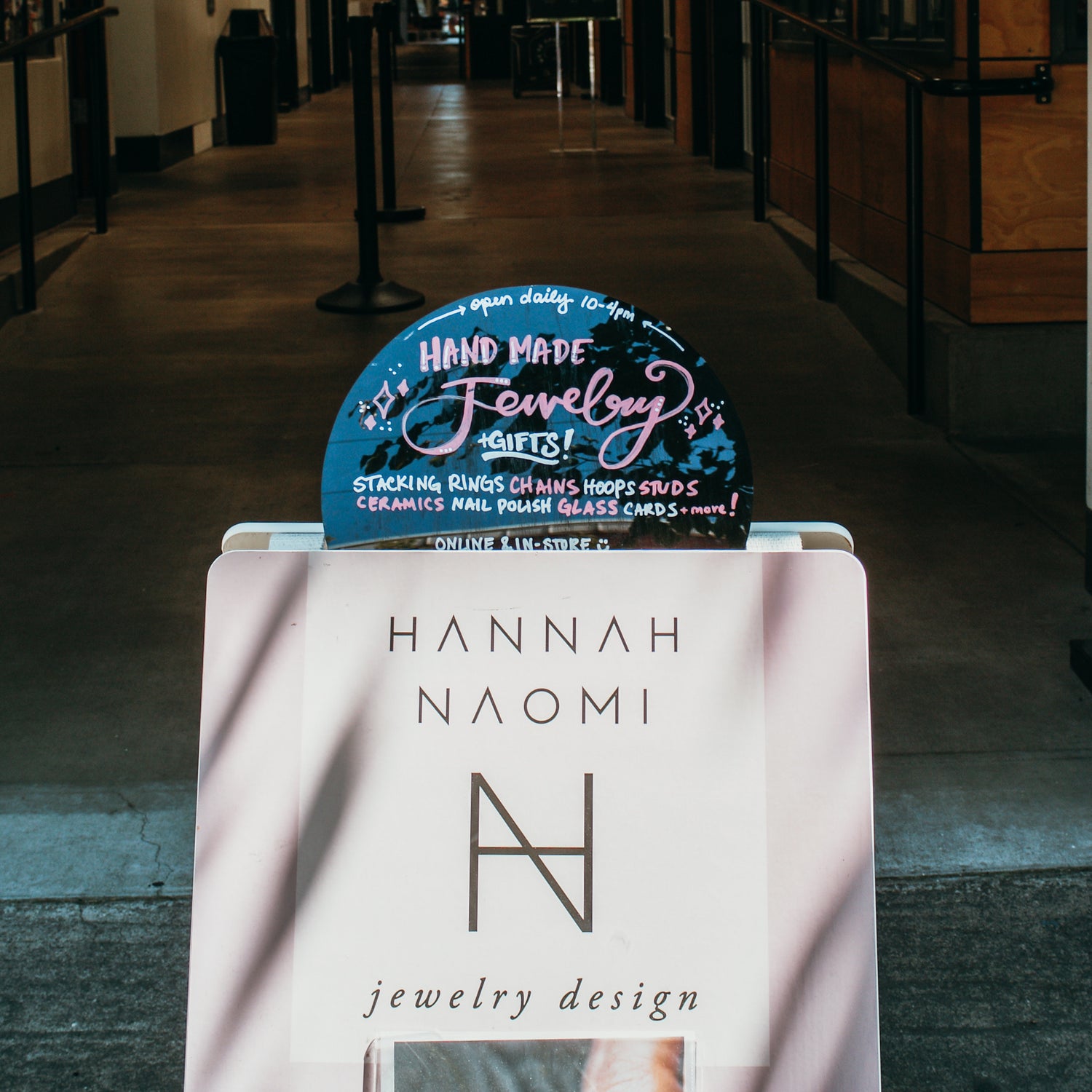 Hannah Naomi Retail Store outdoor sign