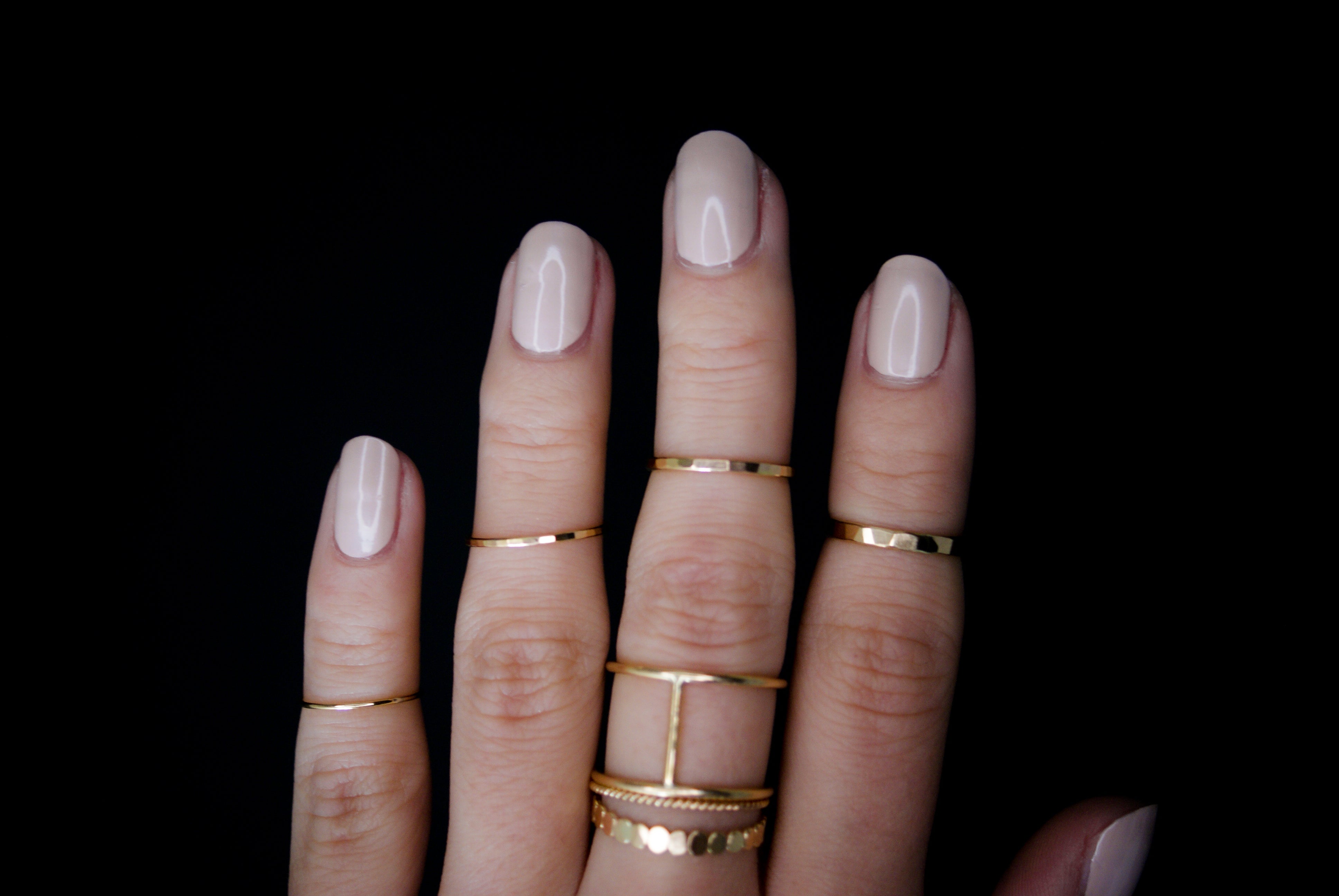 Gold midi outlet rings