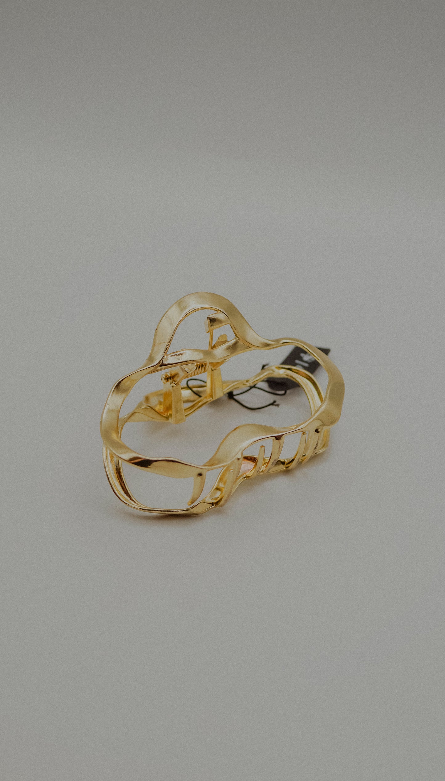 Small Organic Metal Hair Claw