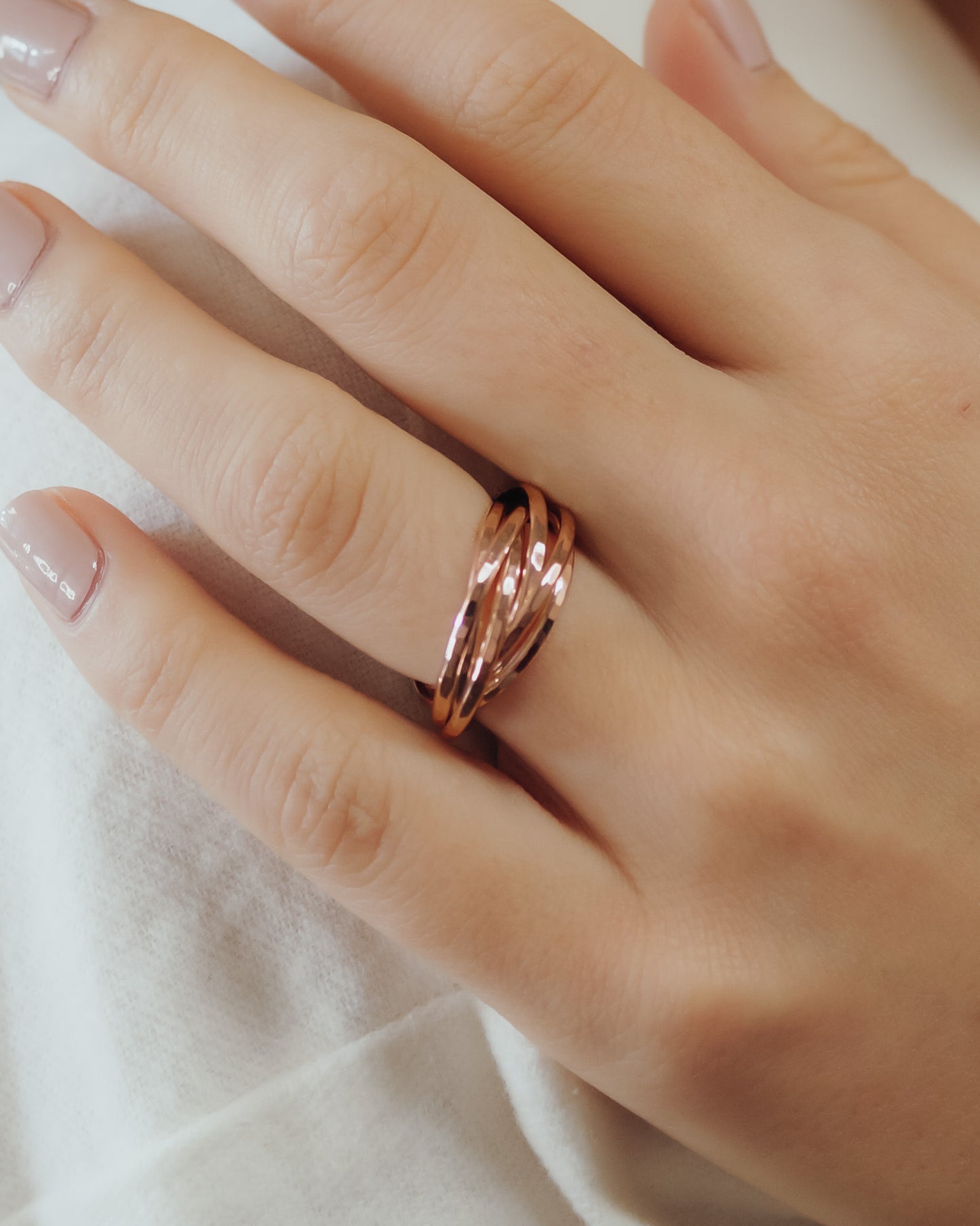 Thin Interlocking Set of 6 Rings, Solid 14K Rose Gold