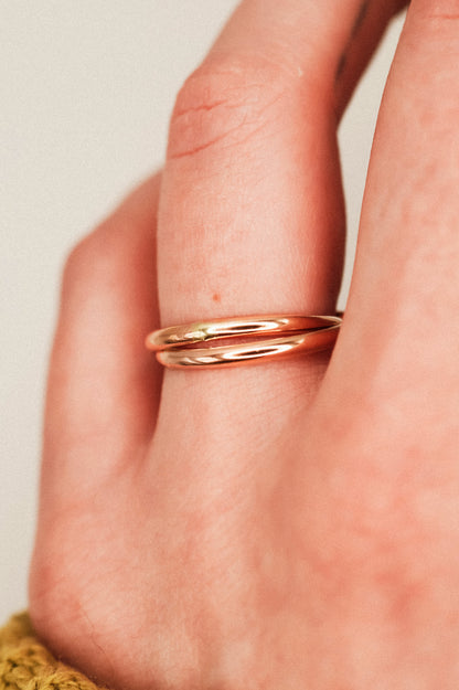 Thick Interlocking Set of 2 Rings, 14K Rose Gold Fill