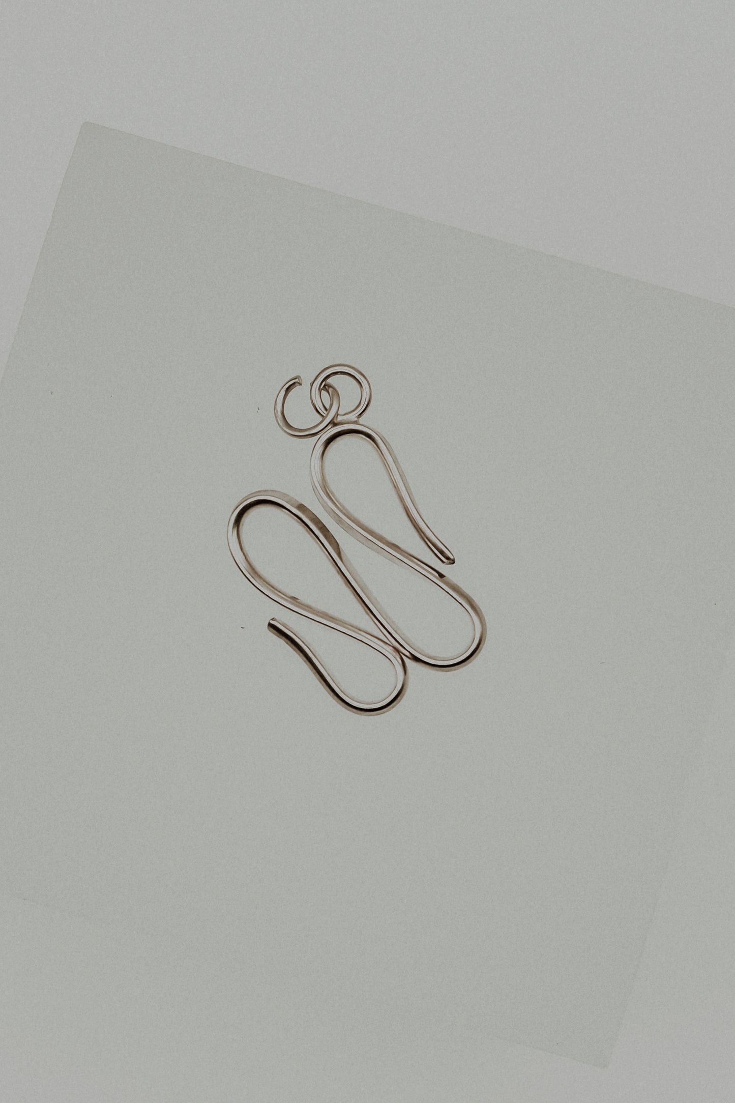 Form Pendant