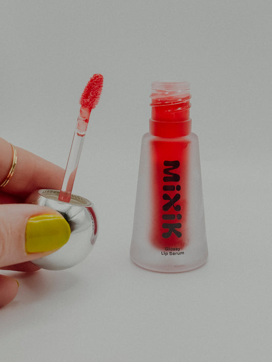 Wild Raspberry Glossy Lip Serum