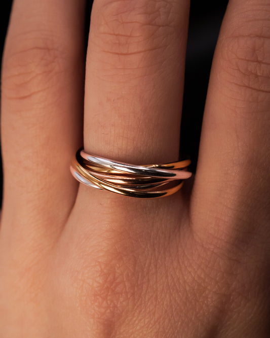 Thin Interlocking Set of 5 Rings, Mixed Metals