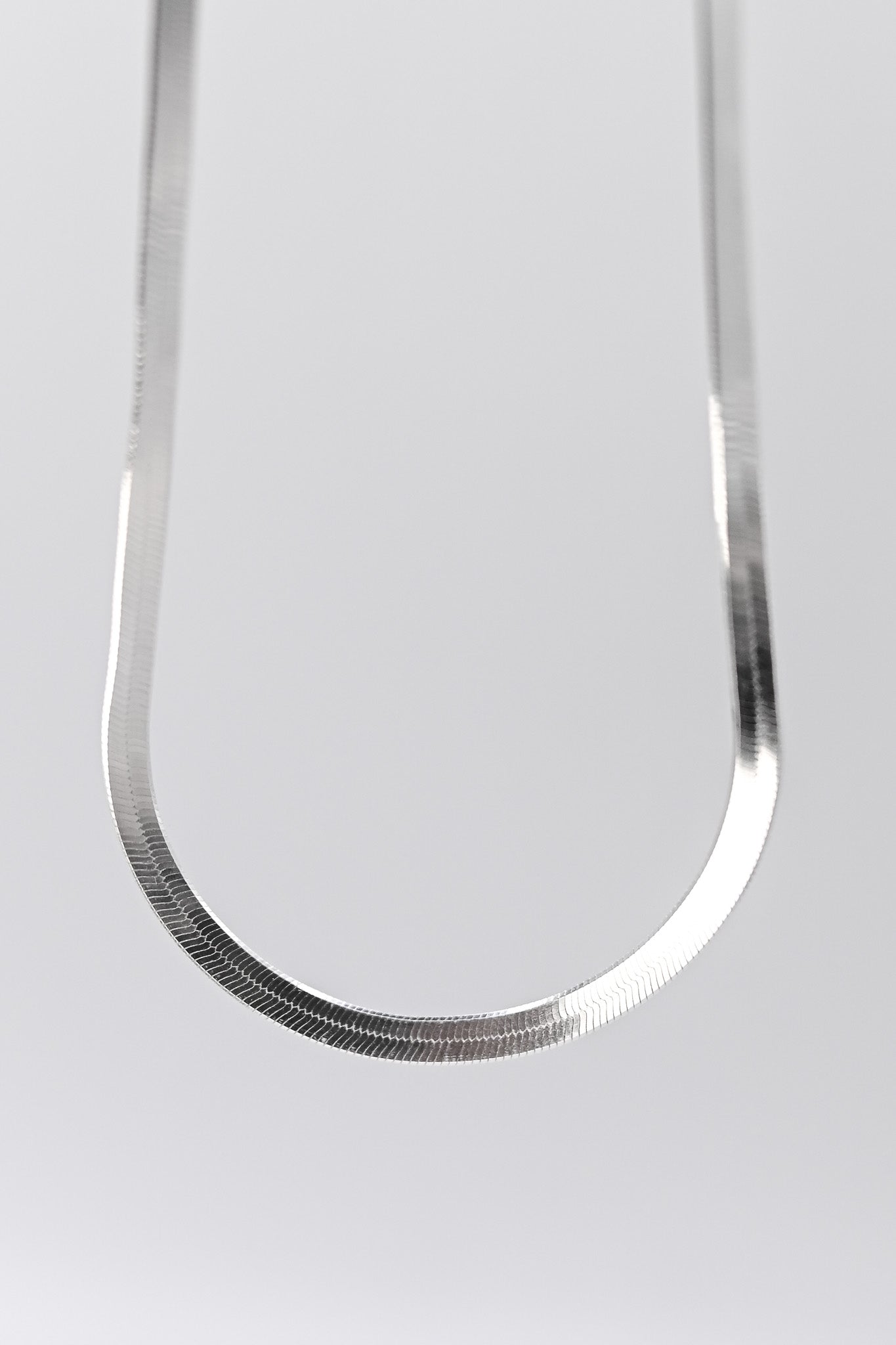 Mid Herringbone Chain Necklace, Silver