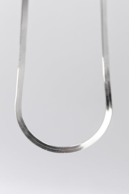 Mid Herringbone Chain Necklace, Silver