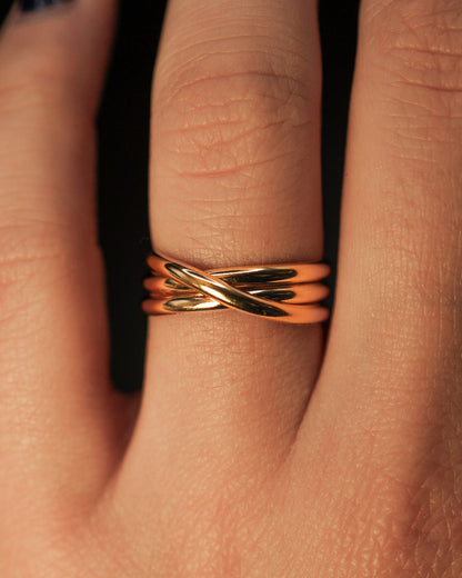 Overlap Ring, Solid 14K Gold