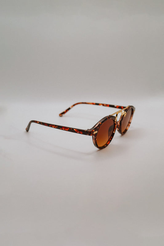 Round Tortoiseshell Sunglasses with Gold Bridge