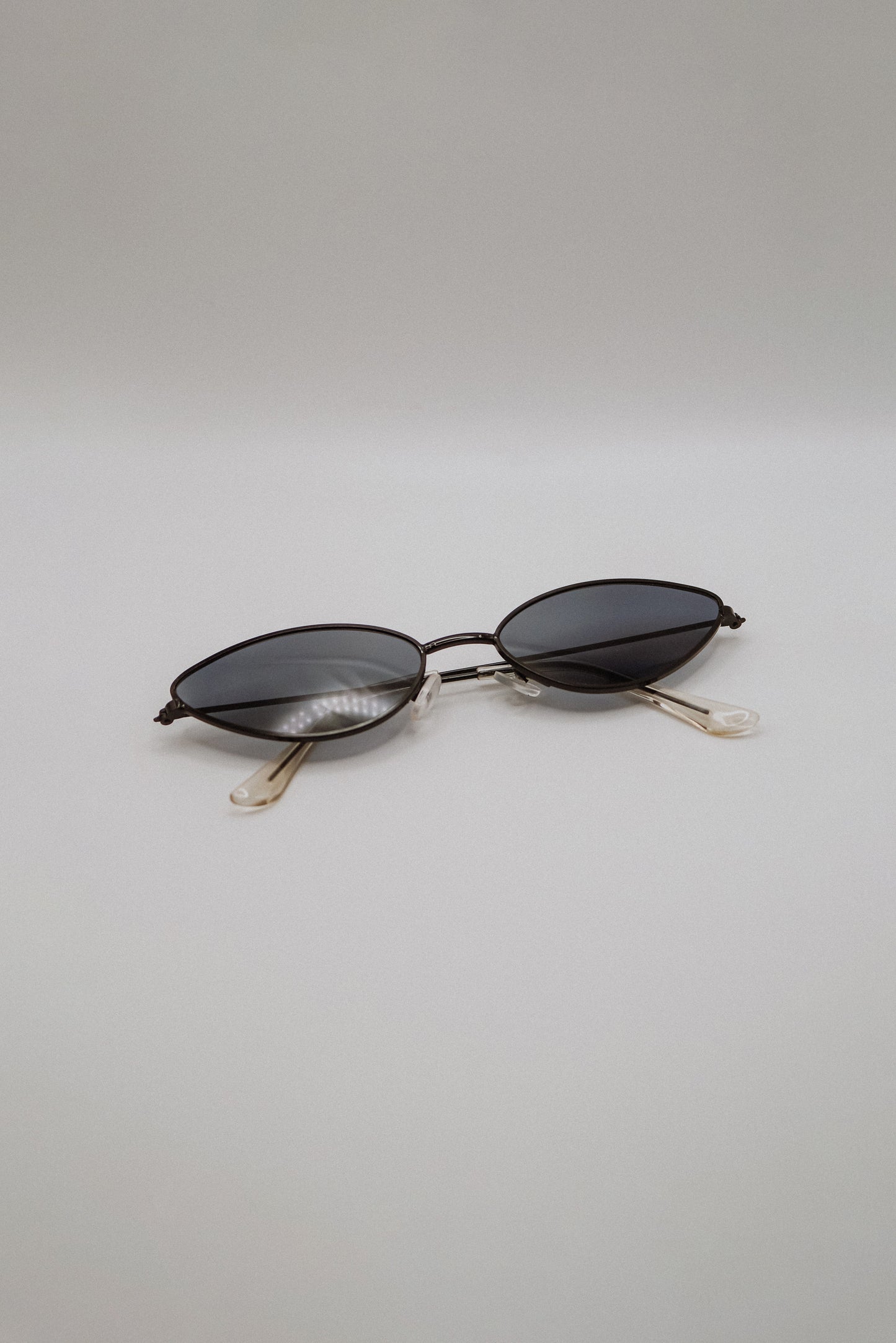 Black Metal Cat-Eye Sunglasses