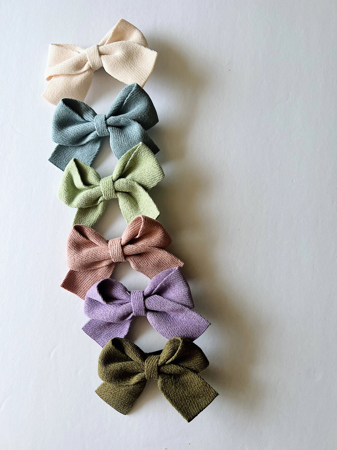 Little Bow Clippies