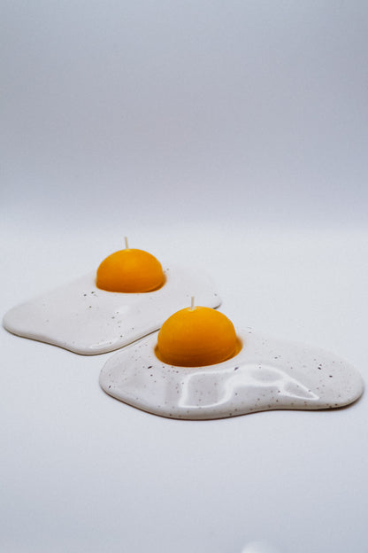Ceramic Salt and Pepper Egg Tea Light Candle Holder