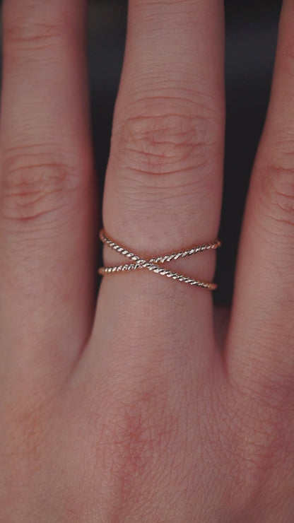 Twist X-Ring, Solid 14K Rose Gold