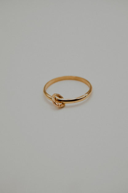 Solitaire Sparkle Link Ring, 14K Gold Fill