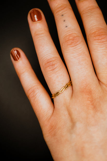 Squiggle Ring, 14K Gold Fill