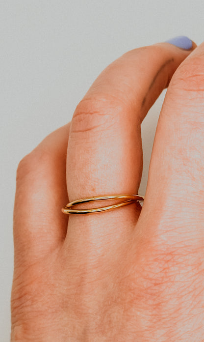 Thin Interlocking Set of 2 Rings, Solid 14K Gold