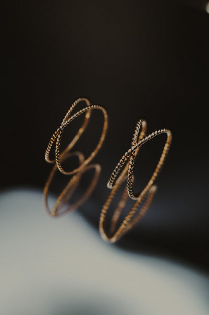 Twist X-Ring, Solid 14K Gold