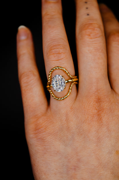 Twist Arc Set of 2 Stacking Rings in Gold, Rose Gold or Silver
