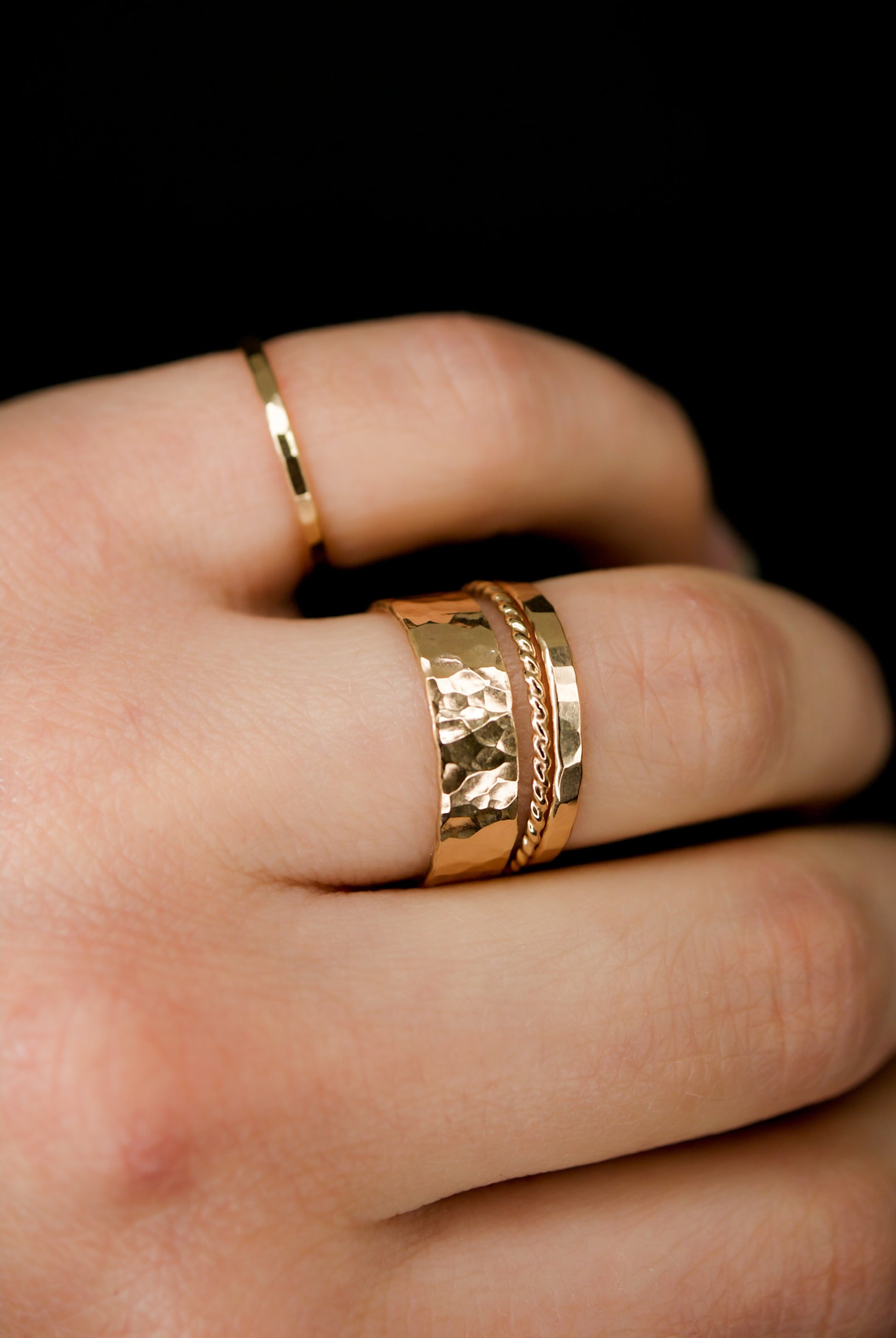 Gold Stacking Ring Guide – AS29