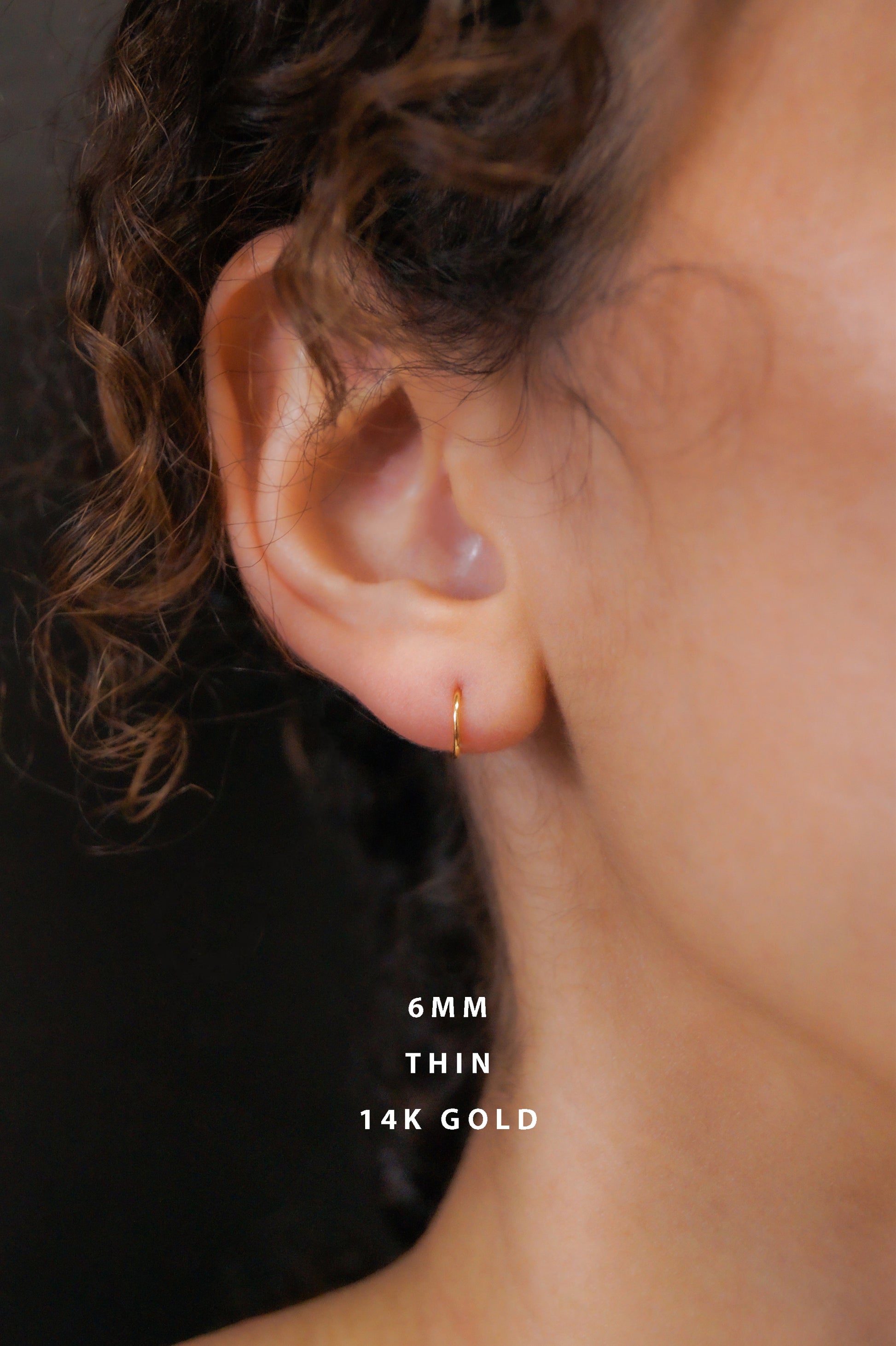 Huggie Hoop Earring in Solid 14K Gold – Hannah Naomi Jewelry