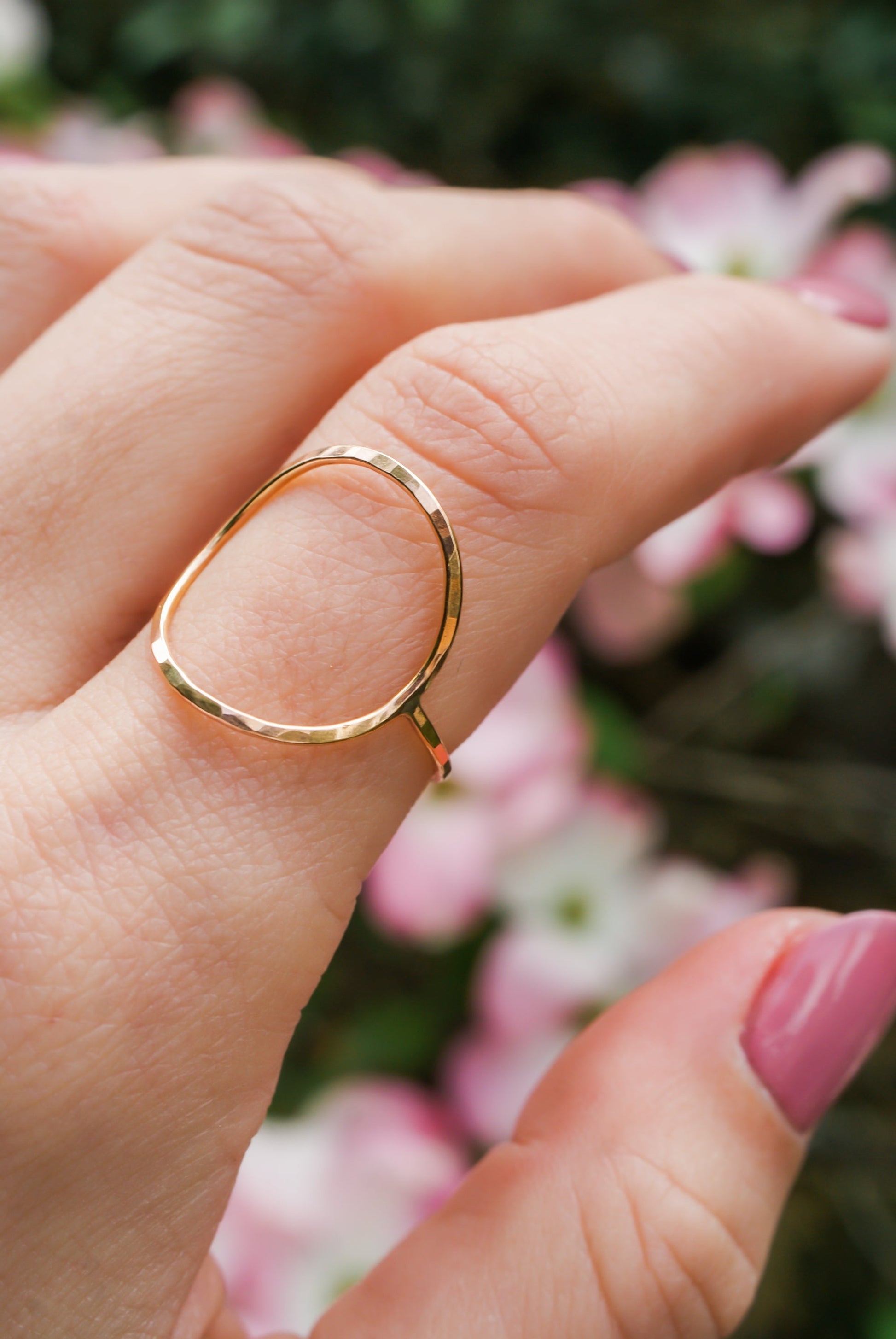 Circle Ring, Solid 14K Gold 4.5 / Hammered / Thick
