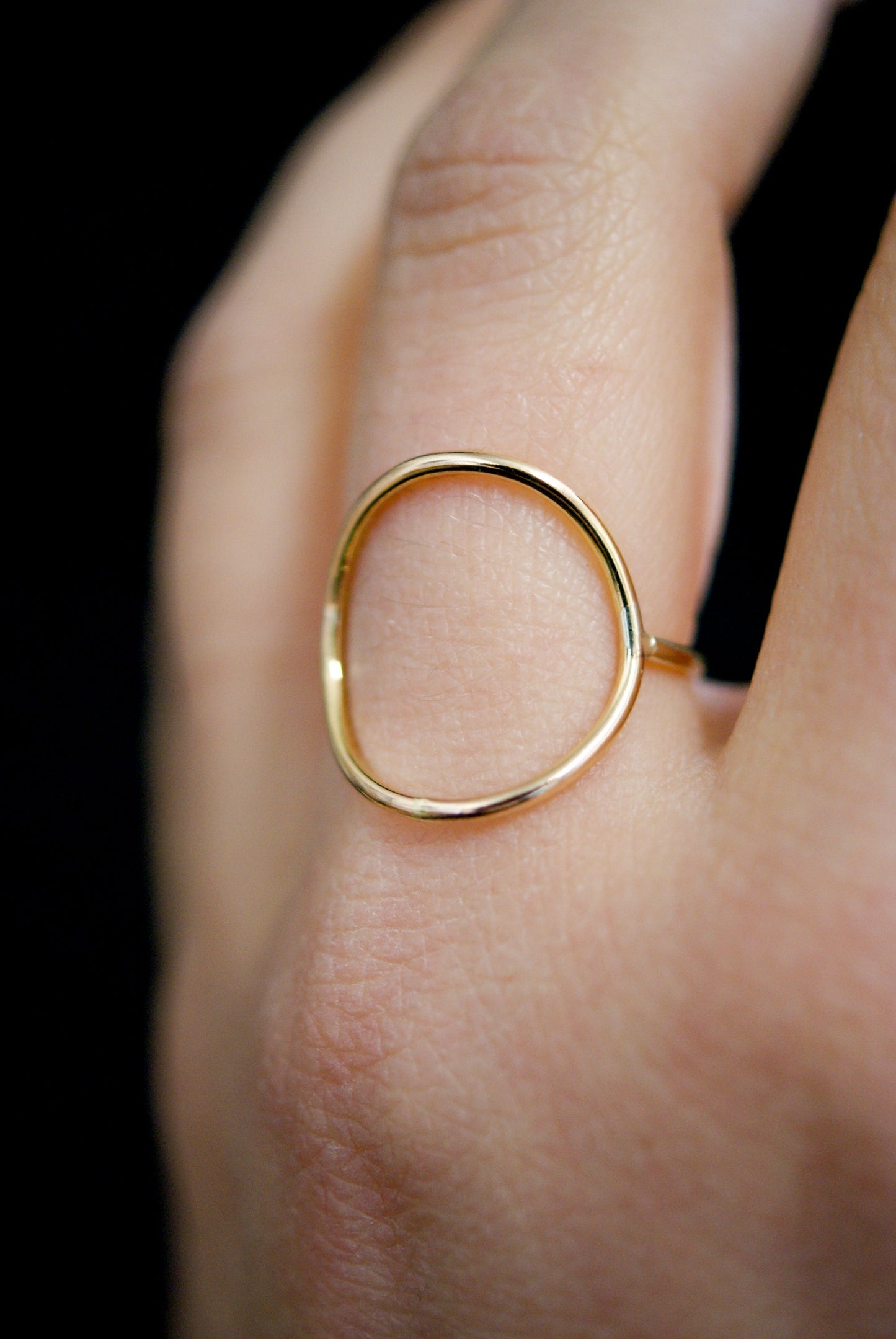 Circle Ring, Solid 14K Gold