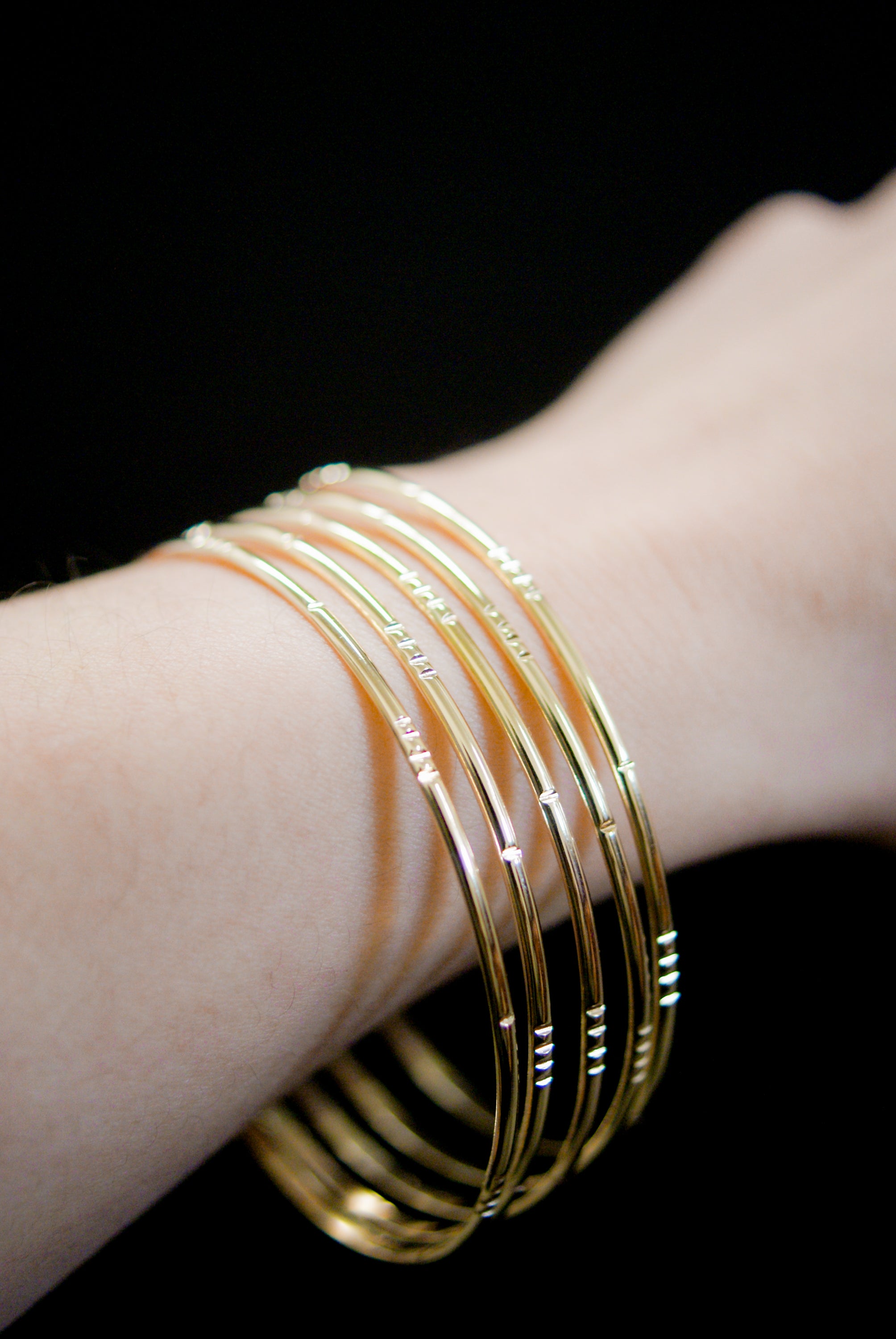 Hand good Formed Cuff Bracelet. Thin Cuff Bracelet. Chain Cuff Bracelet. Minimalist Bracelet. Layering Bracelet. Sterling.Gold